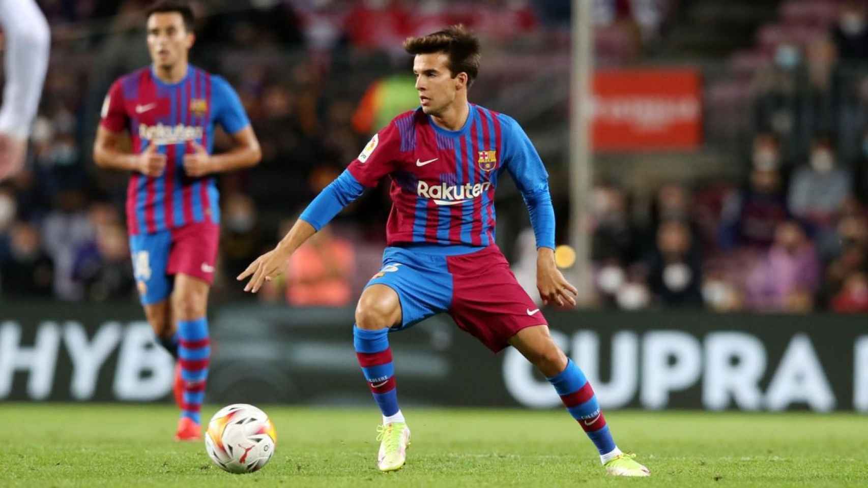 Riqui Puig en el partido contra el Granada / FCB