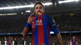 Neymar, celebrando un gol con el Barça