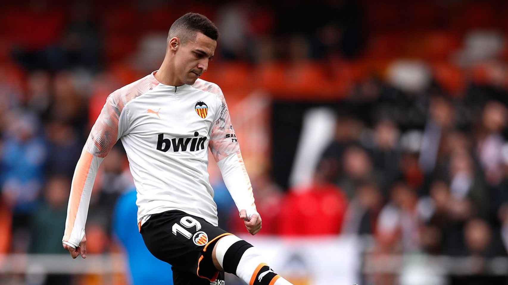 Rodrigo Moreno en un partido del Valencia / EFE