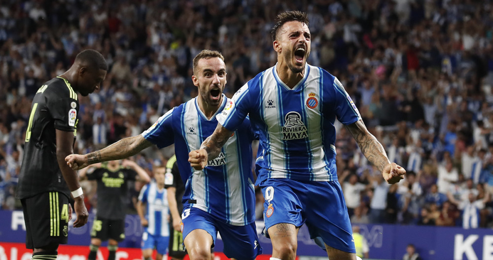 Joselu celebra con euforia su gol contra el Real Madrid / EFE