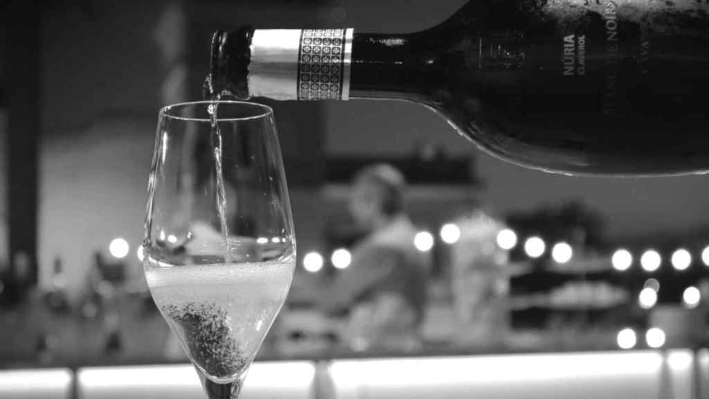 Una copa del cava Blanc de Noirs de Núria Claverol