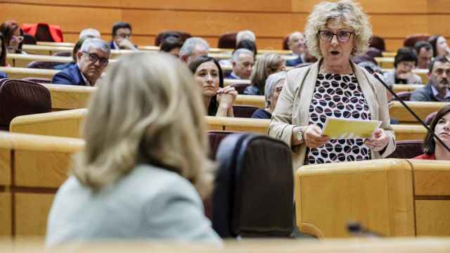 La portavoz de ERC-EH Bildu en el Senado, Mirella Cortès, interviene durante una sesión de control al Gobierno / Carlos Luján - EUROPA PRESS
