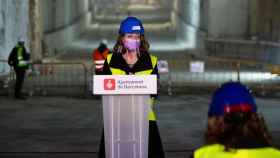 Janet Sanz, teniente de alcalde de Urbanismo, durante una visita de obras / EP