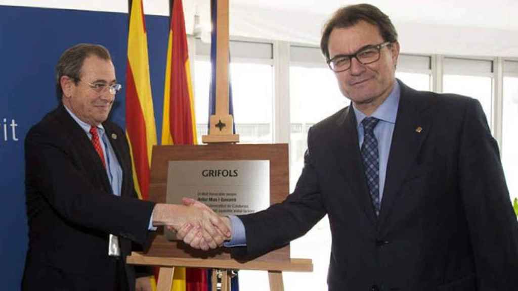 Víctor Grífols y Artur Mas en una fotografía de archivo / EFE