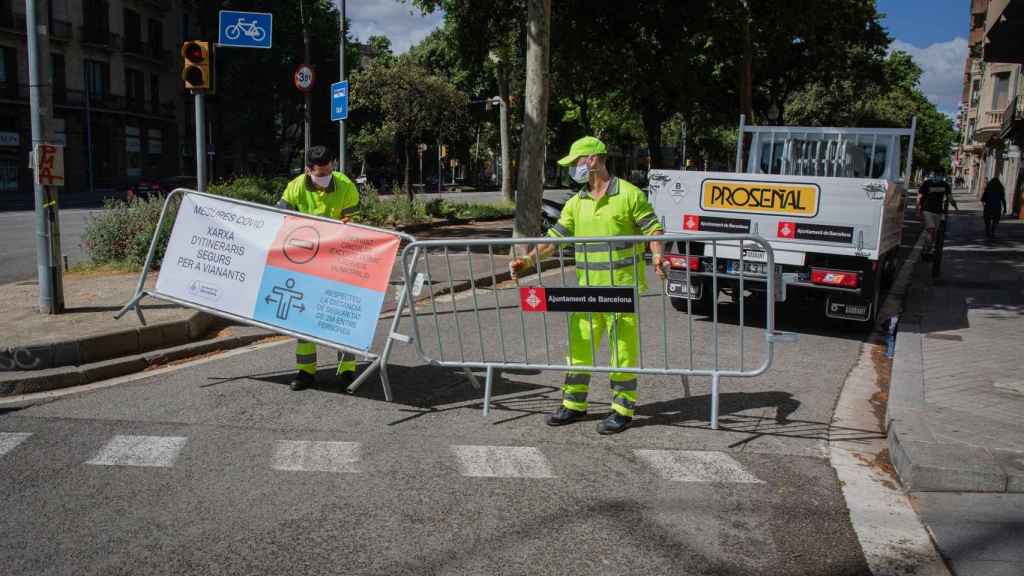 Trabajadores en una obra en Barcelona / EP