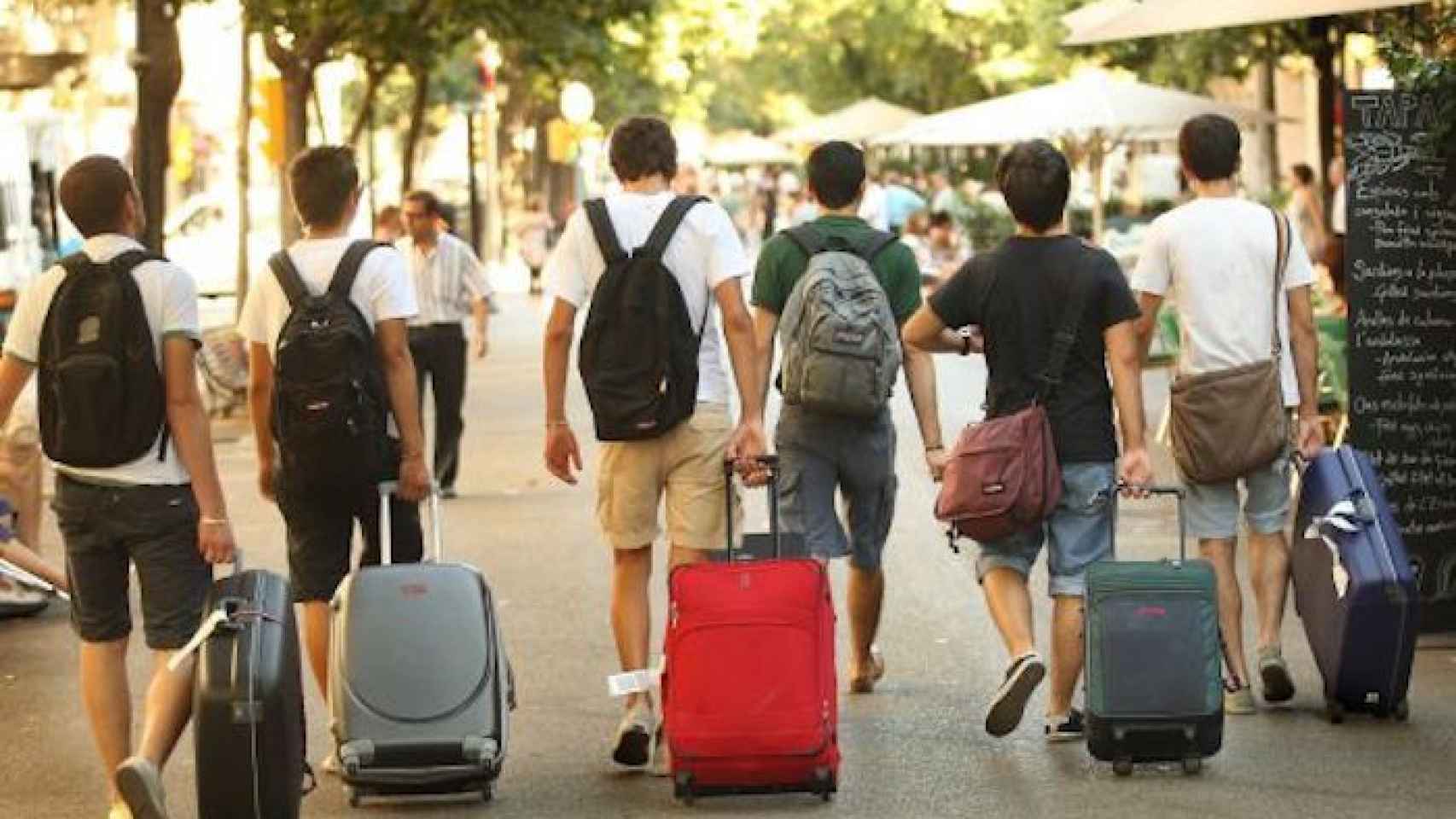 Turistas en las Ramblas de Barcelona