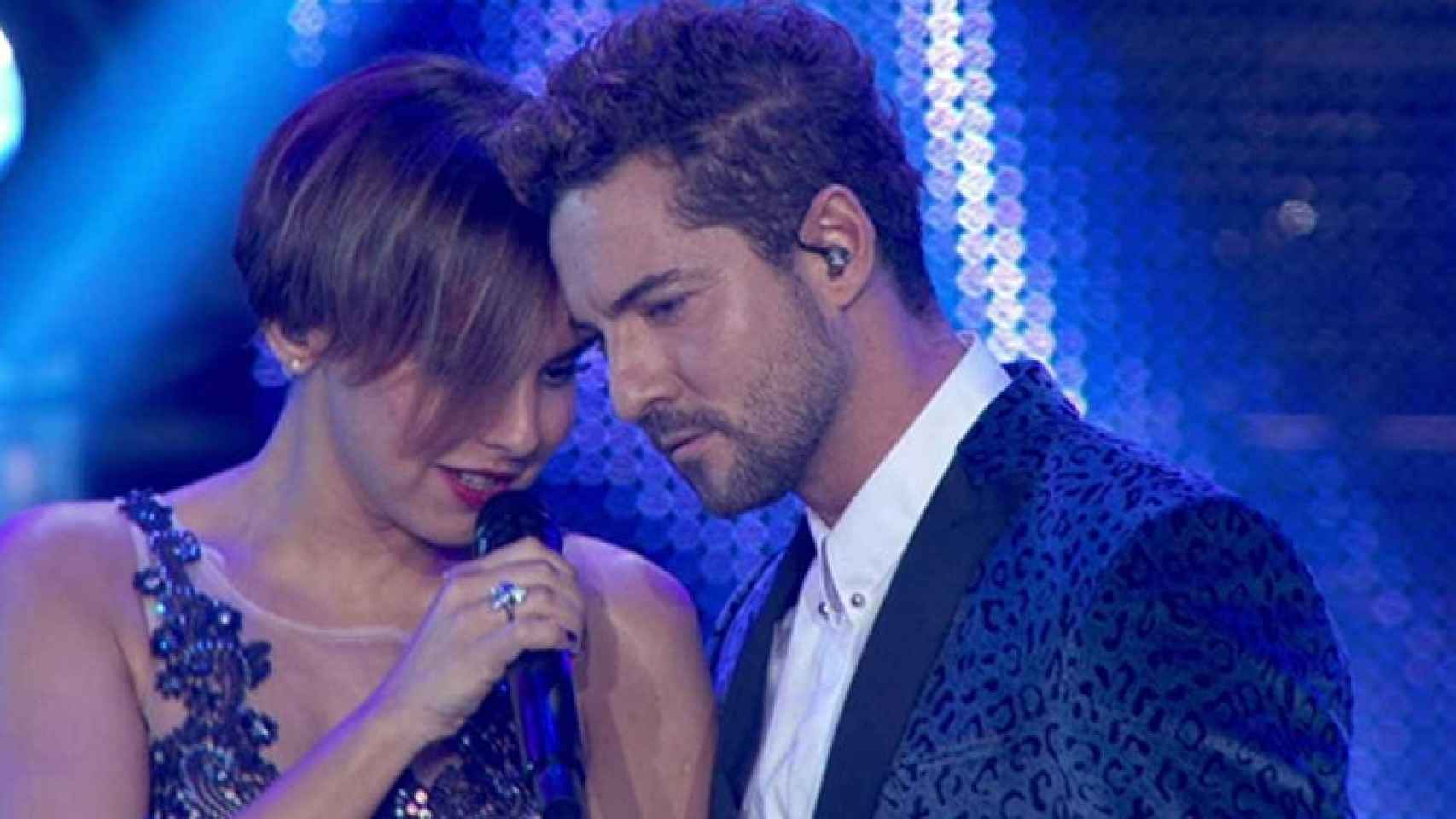 Chenoa y David Bisbal, en el concierto de reencuentro de OT en el que supuestamente se produjo la polémica 'cobra' / CG