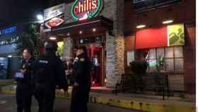 Una foto representativa de la policía acudiendo a un restaurante