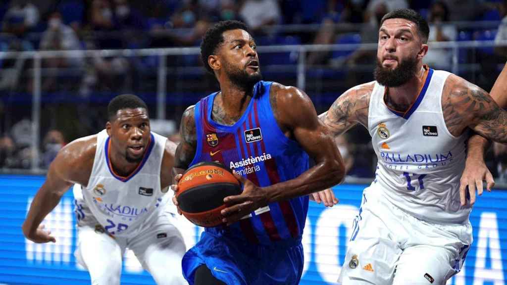 Cory Higgins en la final de Supercopa ante el Real Madrid / EFE