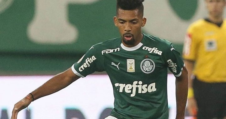 Matheus Fernandes con el Palmeiras / Twitter