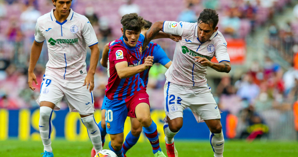 Pablo Paez Gavira, Gavi, en su debut oficial con el Barça, ante el Getafe / FCB