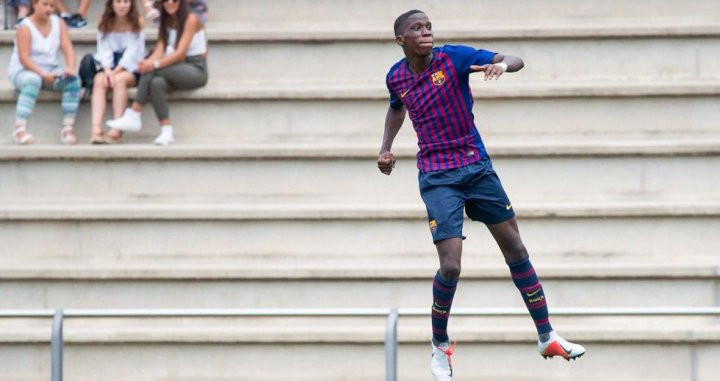 Ilaix Moriba celebrando un gol con el FC Barcelona / EFE