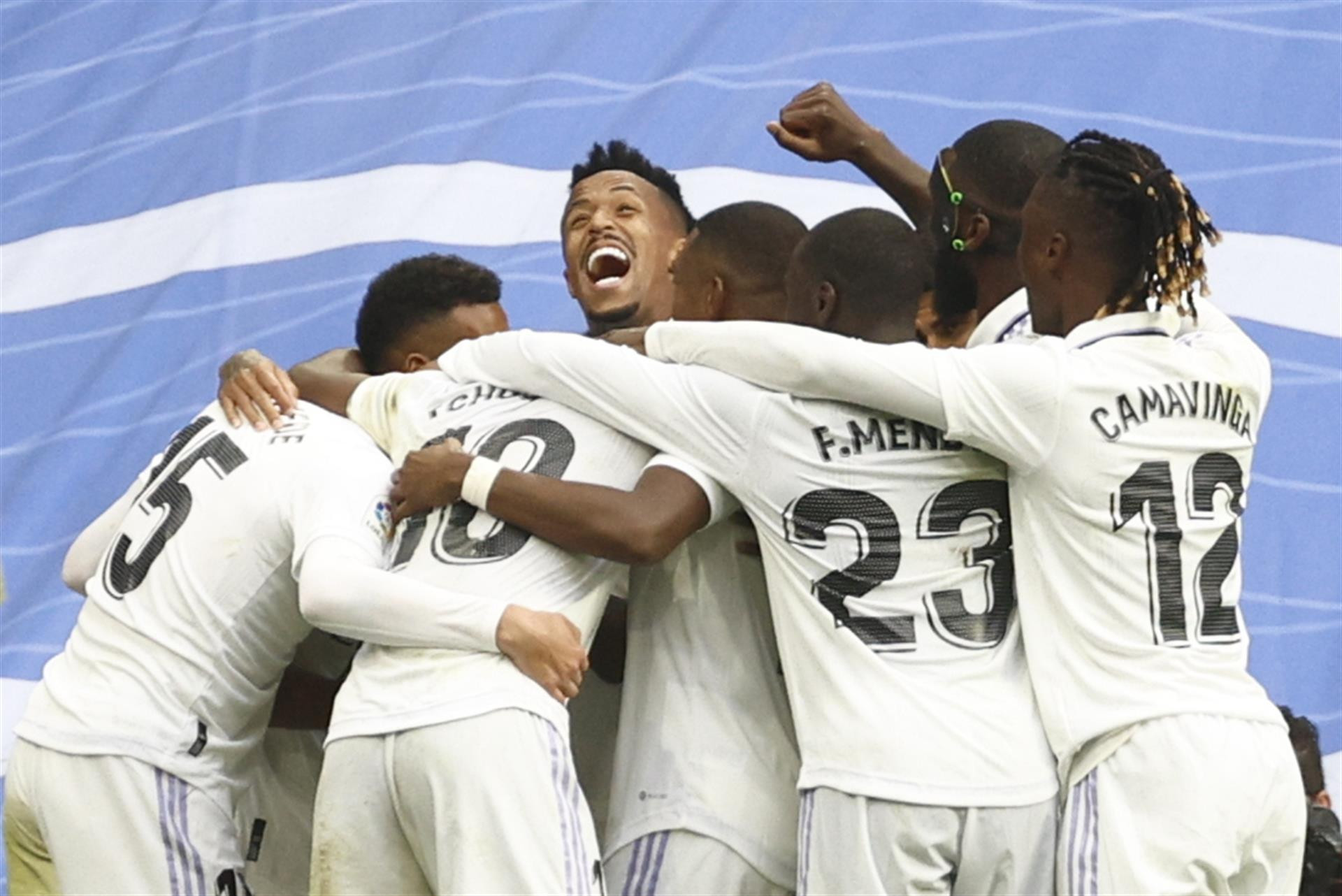 Los jugadores del Real Madrid celebran su victoria ante el Barça / REDES