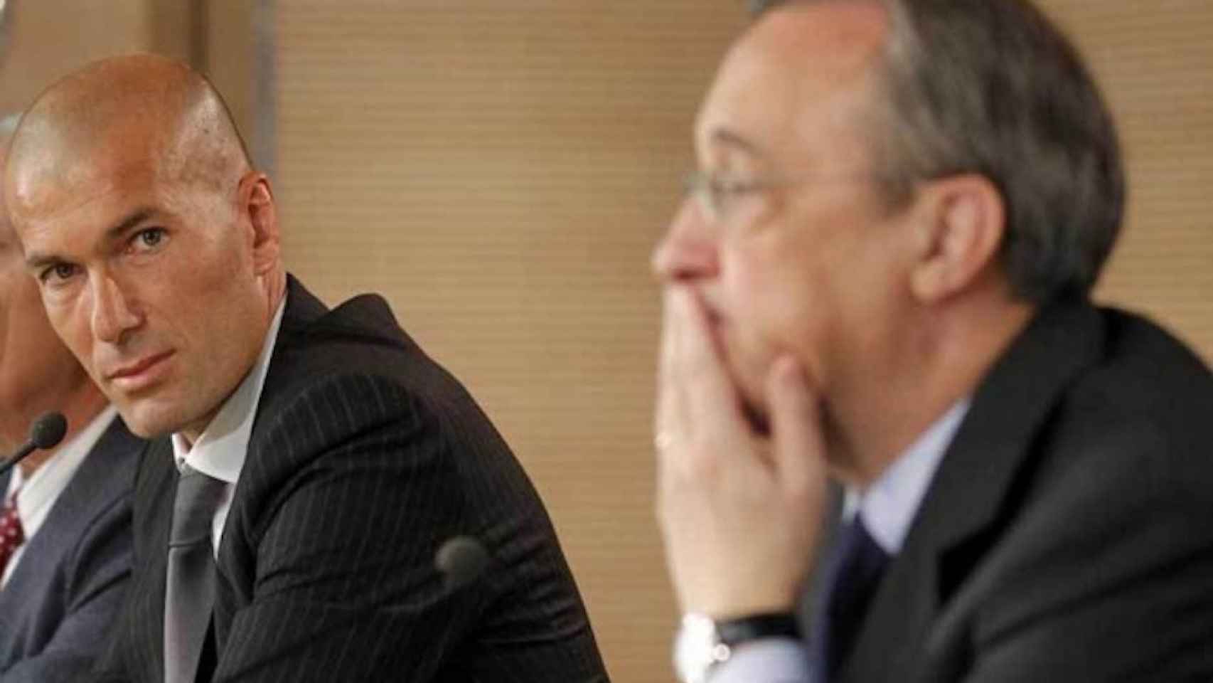 Una foto de Florentino Pérez y Zinedine Zidane / Twitter