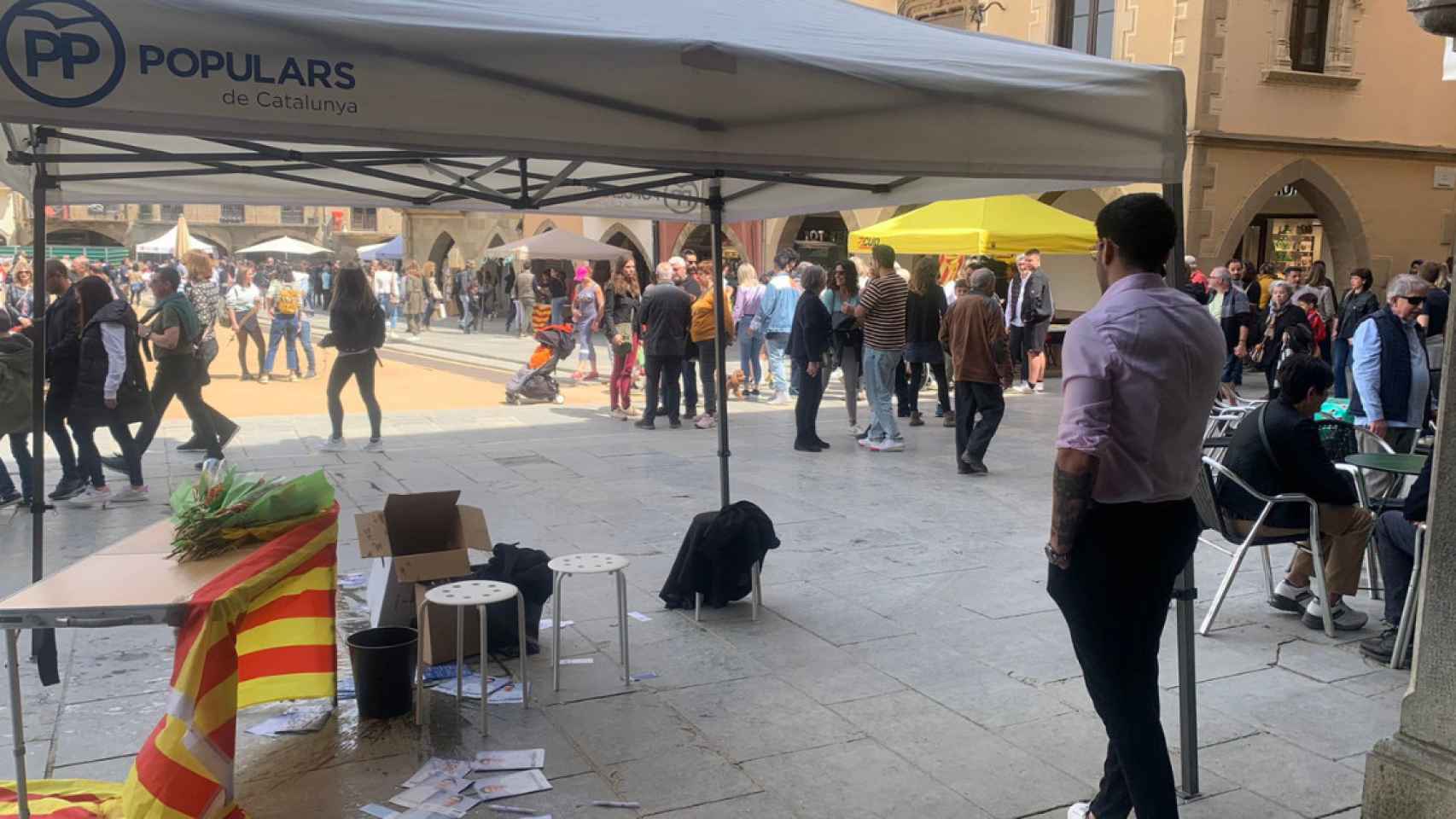 Una carpa del PP en Vic (Barcelona) / CEDIDA