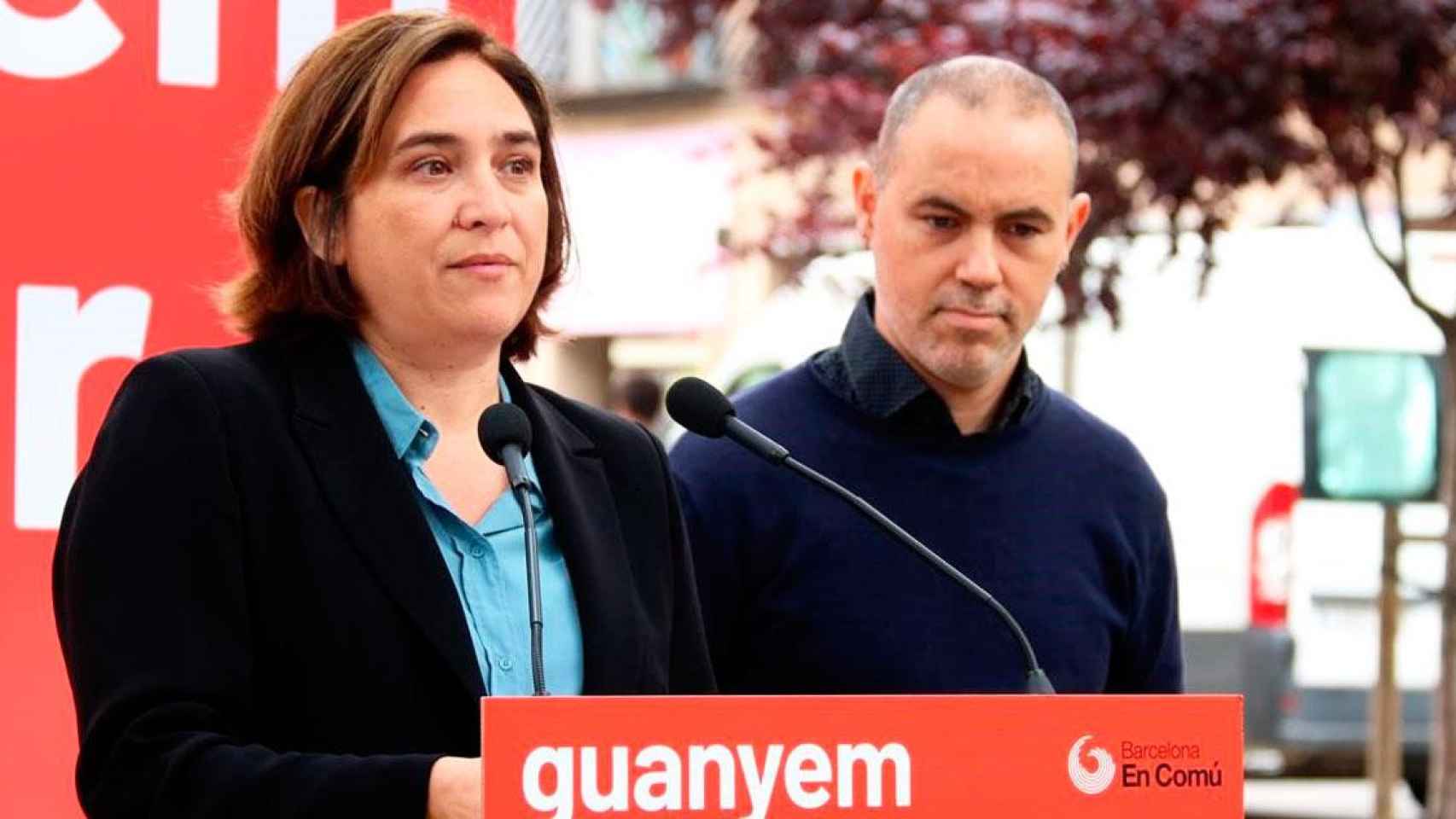 Ada Colau, alcaldesa de Barcelona, con el concejal de Transición Ecológica, Eloi Badia / CG