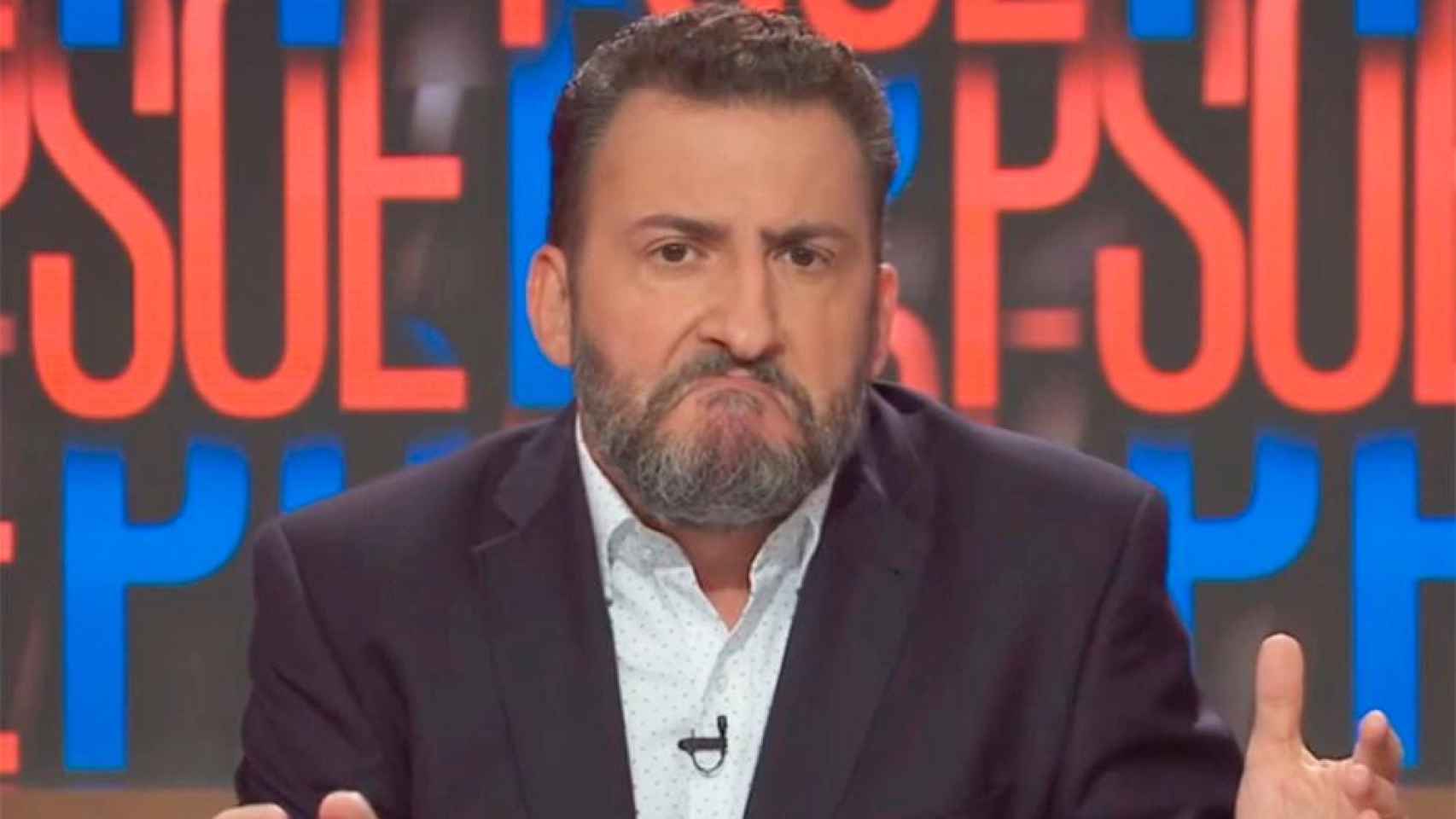 Toni Soler, el humorista subvencionado del 'procés', durante un programa de 'Està Passant' de TV3, donde se insultó a los policías / CCMA