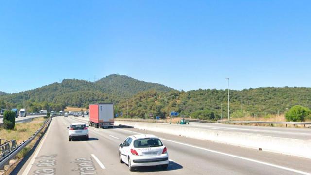 La AP-7, con tráfico fluido / GOOGLE STREET VIEW