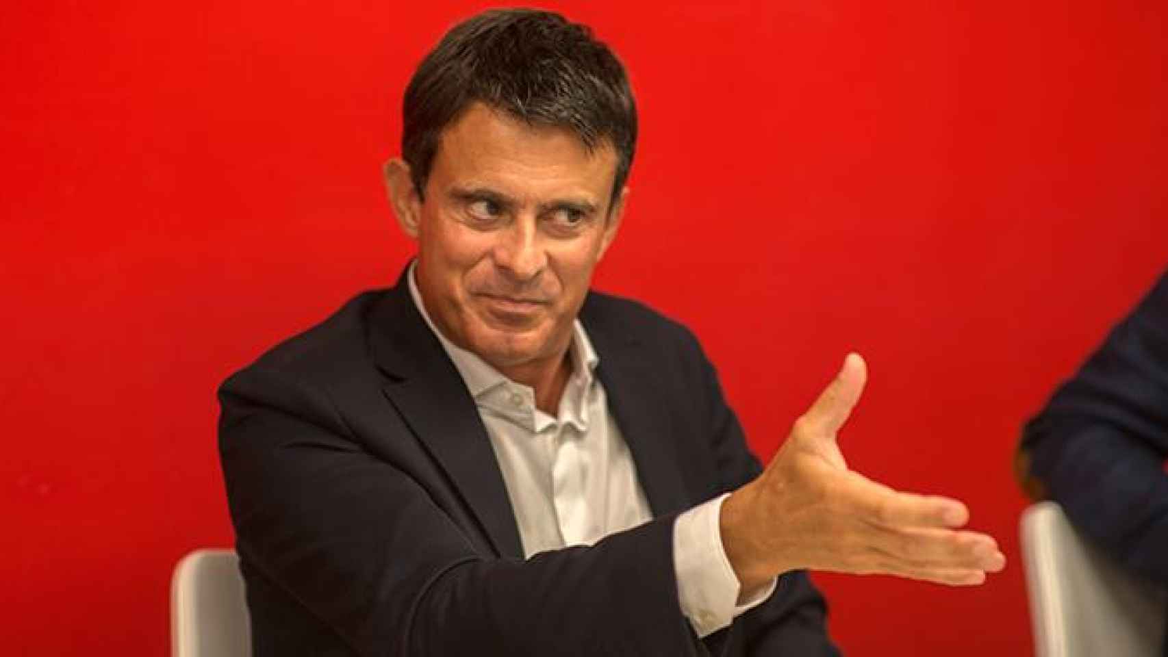 El exprimer ministro francés Manuel Valls, durante una entrevista con 'Crónica Global' / LENA PRIETO