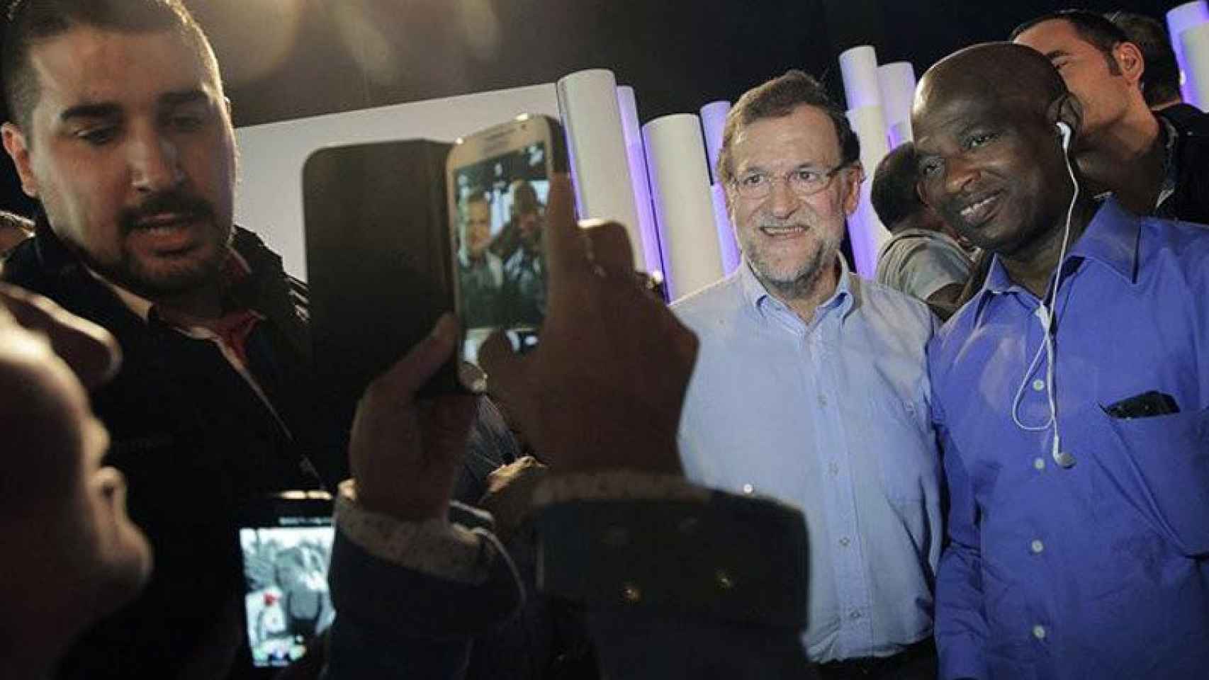 El presidente del Gobierno, Mariano Rajoy, en un acto electoral del PPC en Lleida