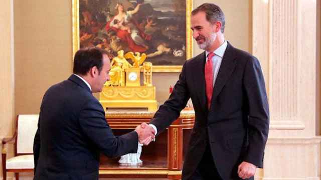 El rey Felipe VI recibe al presidente de Cofares, Eduardo Pastor / CG