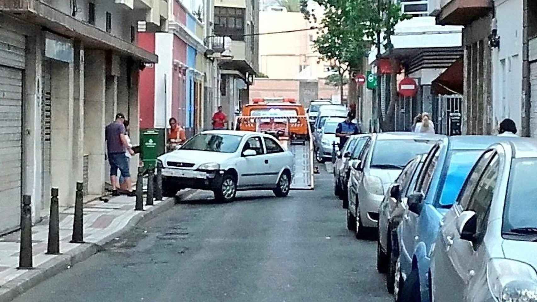 Una foto de archivo de un atropello de hombres