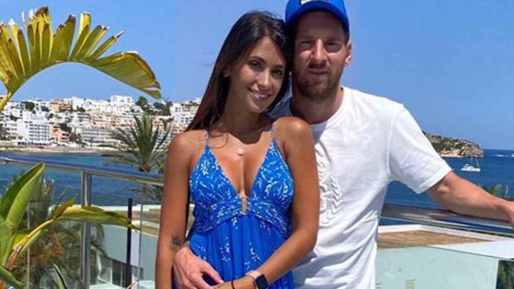 Antonella Roccuzzo con Leo Messi