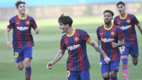 Los jugadores del Barça B celebran un gol / EFE