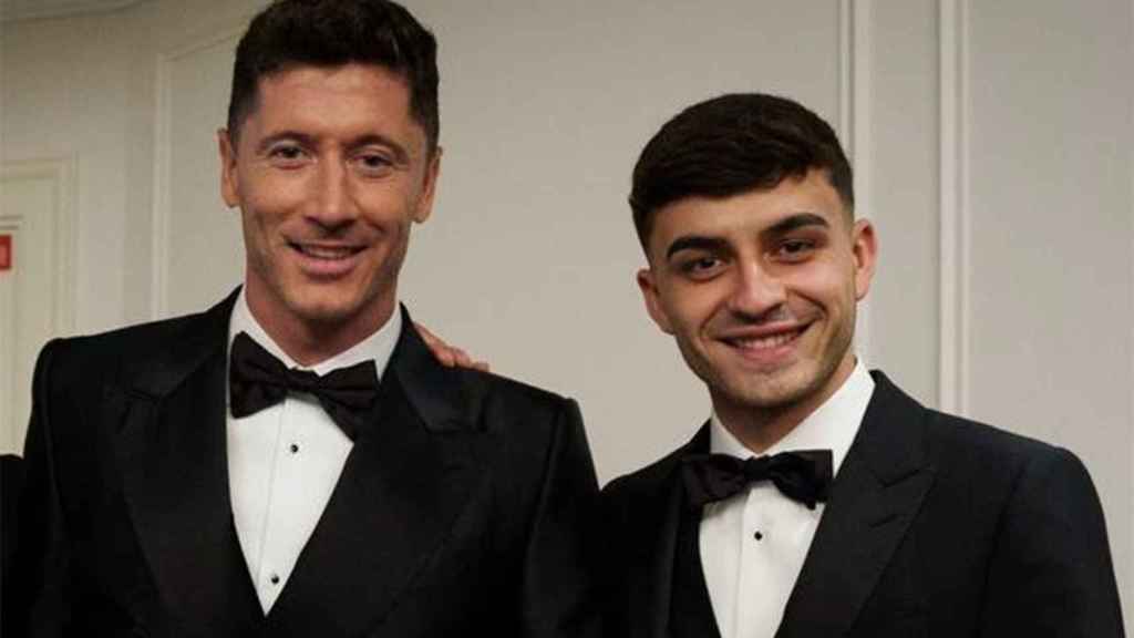 Pedri y Lewandowski, los elegidos para llenar el vacío comercial del Barça / UEFA