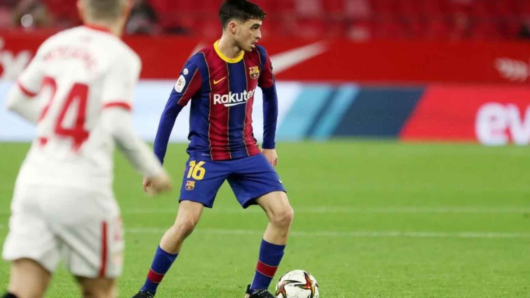 Pedri González en una acción ante el Sevilla en la Copa del Rey / FCB