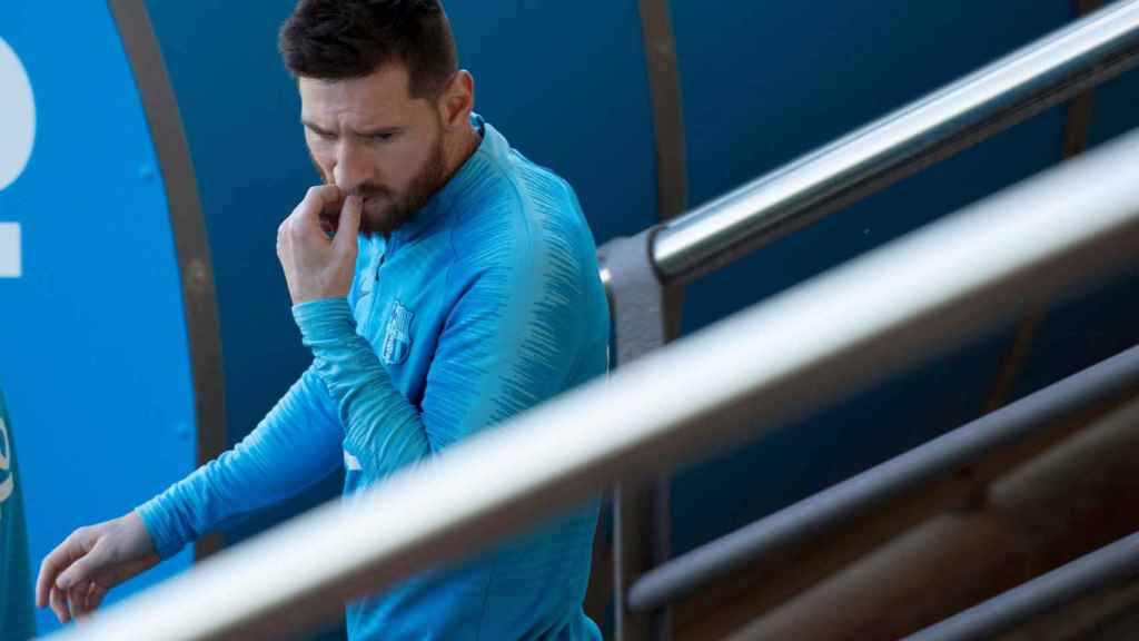 Leo Messi en el entrenamiento previo al duelo contra el Levante / EFE