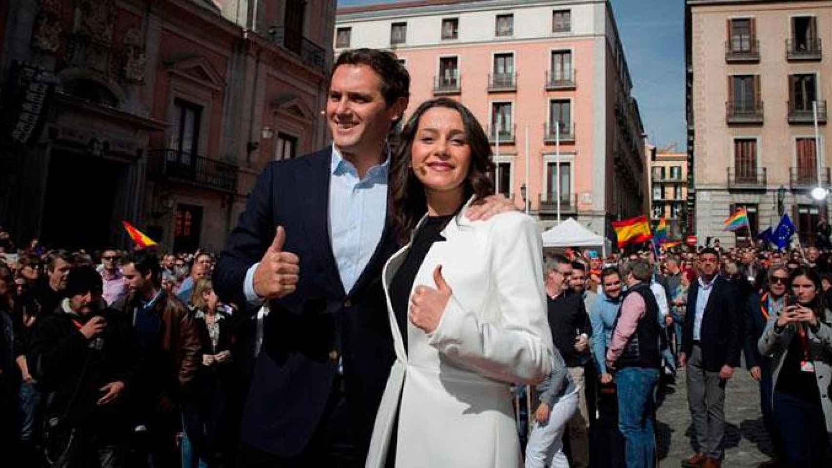 La líder de Ciudadanos en Cataluña, Inés Arrimadas, junto al presidente del partido, Albert Rivera, en el acto de este sábado en Madrid / EFE