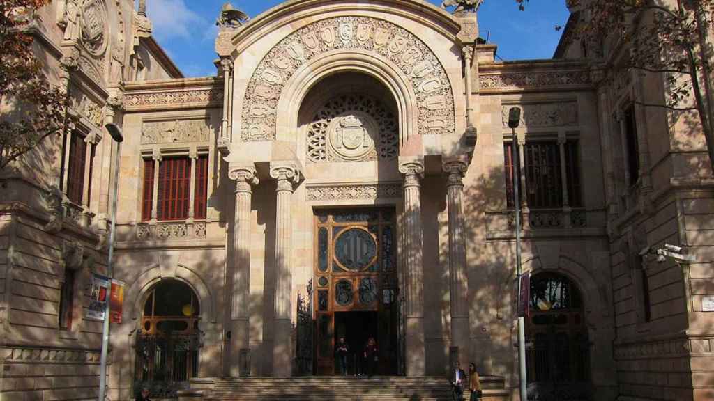 Fachada del Palau de Justícia, sede del Tribunal Superior de Justicia de Catalunya (TSJC)