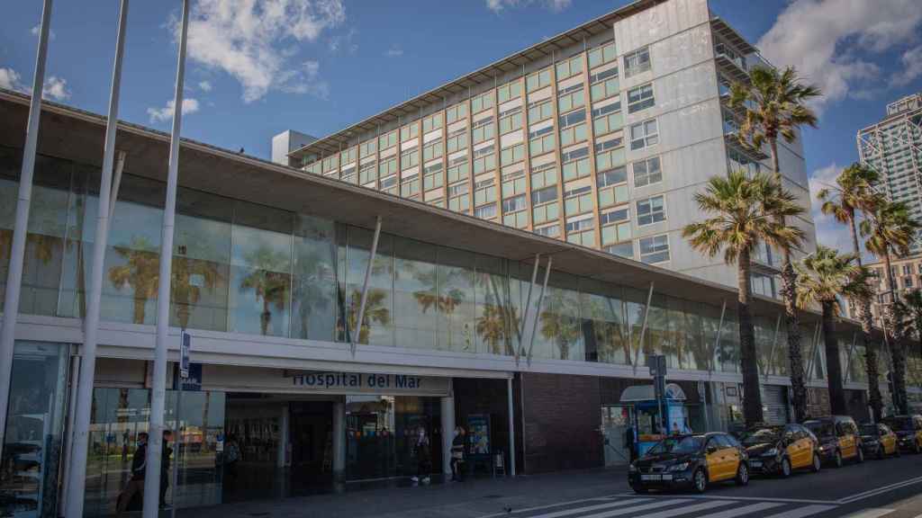 Fachada del Hospital del Mar en una imagen de archivo / DAVID ZORRAKINO - EUROPA PRESS