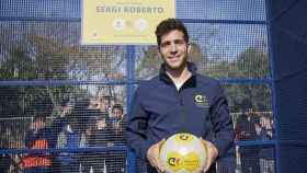 Sergi Roberto en su Cruyff Court en Reus / JOHAN CRUYFF FOUNDATION