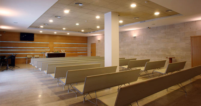 Interior del Tanatorio de Les Corts, que opera Grupo Mémora / CG