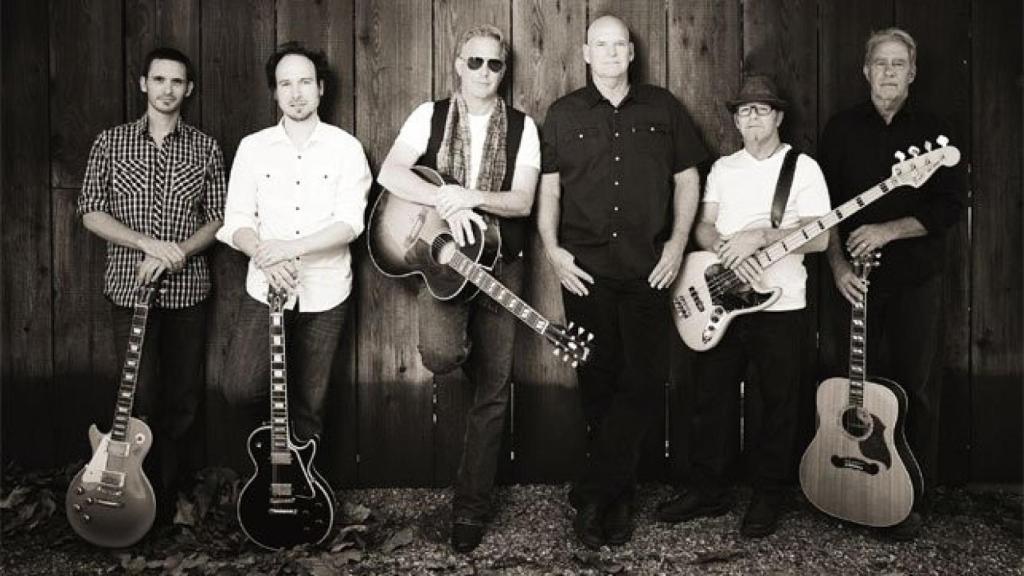 Kevin Costner y Modern West Band
