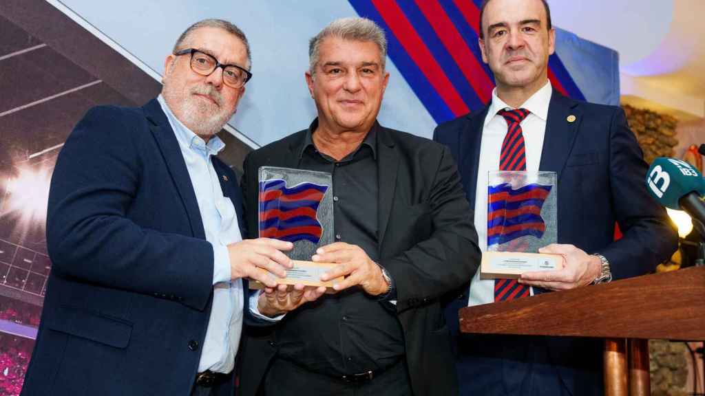 Más de 450 peñistas se reunieron en Mallorca para celebrar su barcelonismo con Laporta / FCB