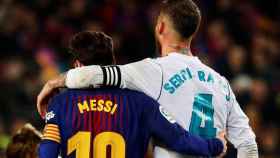 Sergio Ramos y Leo Messi, rivales y máximos exponentes del Real Madrid y el Barça / EFE