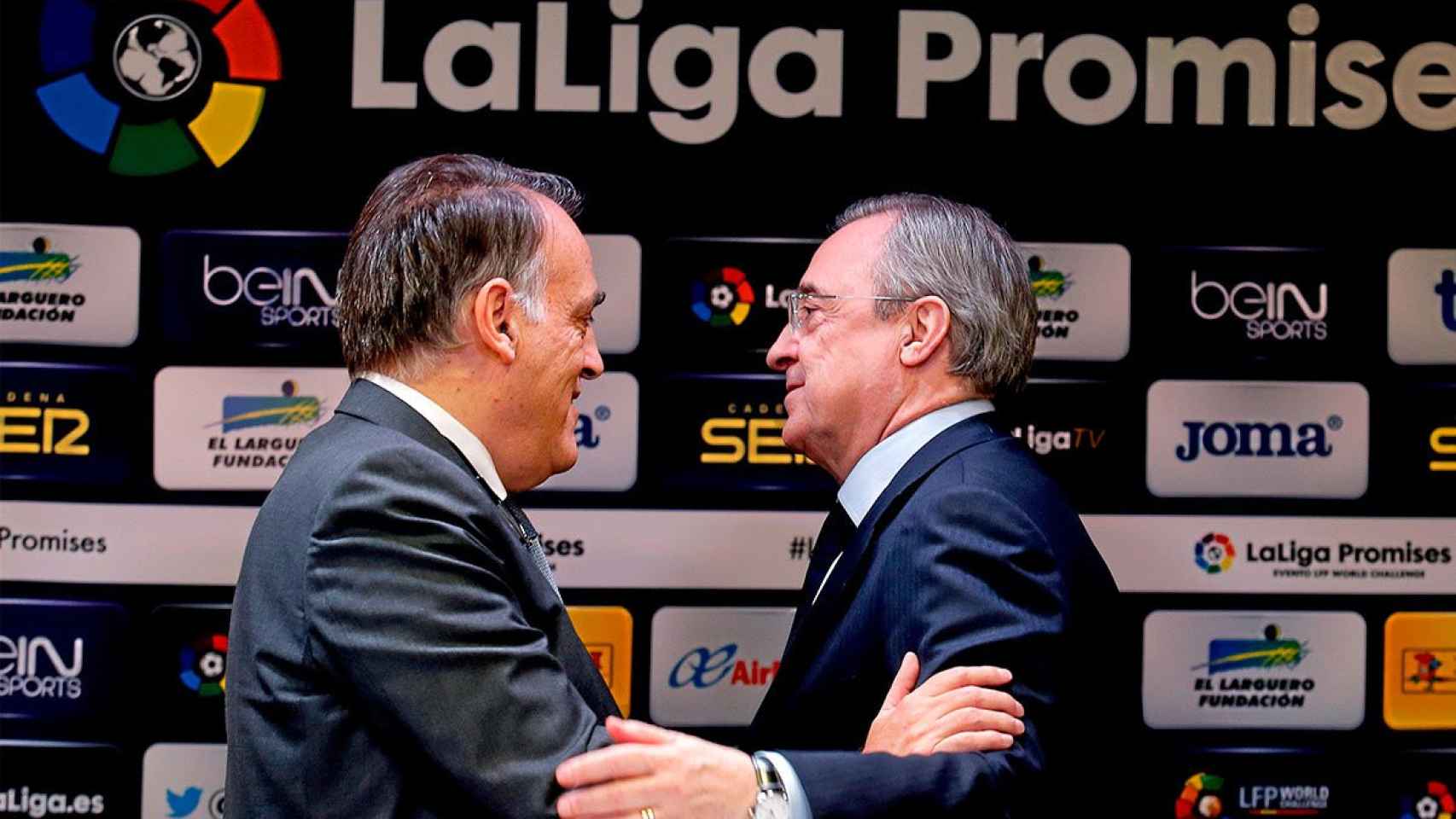 Una foto de archivo de Javier Tebas y Florentino Pérez en un acto de la Liga Promises