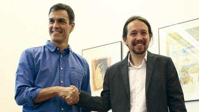 El secretario general del PSOE, Pedro Sánchez, y su homólogo en Podemos, Pablo Iglesias / EUROPA PRESS