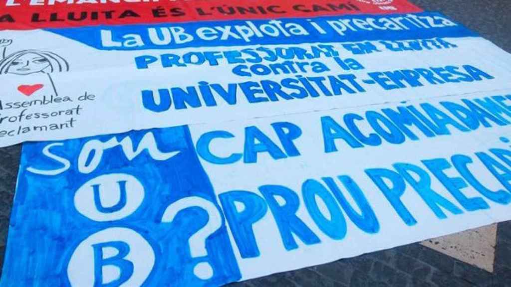 Los profesores asociados de la UB protestan por la precariedad laboral / CG