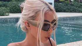 Kim Kardashian en la piscina / INSTRAGRAM