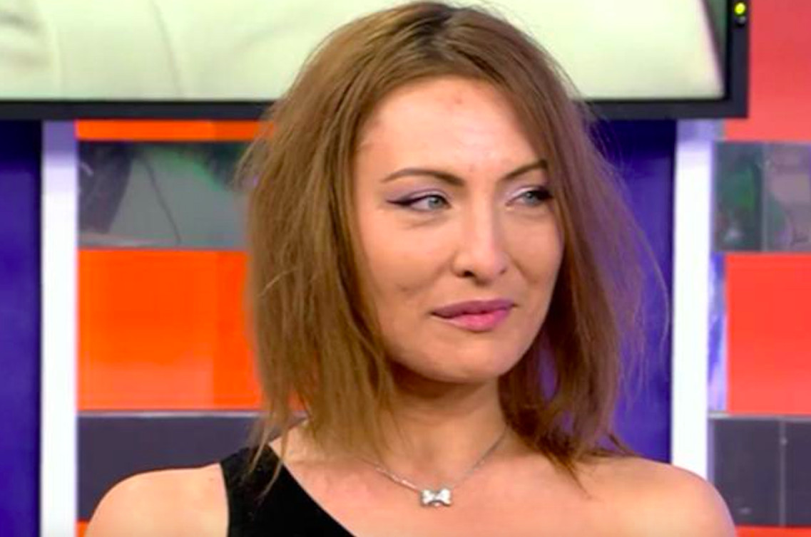 Alina, la amiga rusa de Josep Maria Mainat, a su paso por 'Sábado Deluxe' / MEDIASET