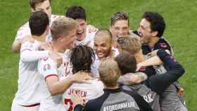 Martin Raithwaite celebra su gol contra Gales en los octavos de final de la Eurocopa / EFE