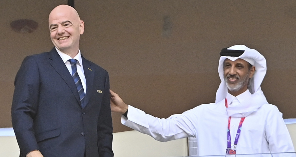 Gianni Infantino, en el palco de uno de los estadios del Mundial de Qatar / EFE