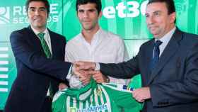 Carles Aleñá, en su presentación con el Betis | EFE