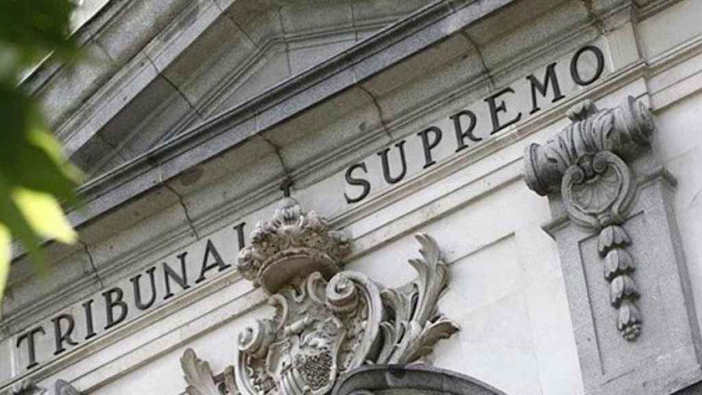 Entrada del Tribunal Supremo, que ha ratificado la condena a prisión permanente revisable / EFE