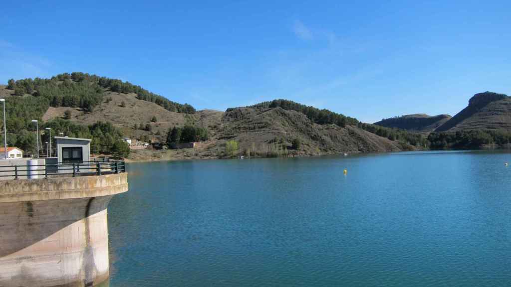 Uno de los embalses de la Cuenca del Ebro, uno de los afluentes de la red de agua de Cataluña / EUROPA PRESS