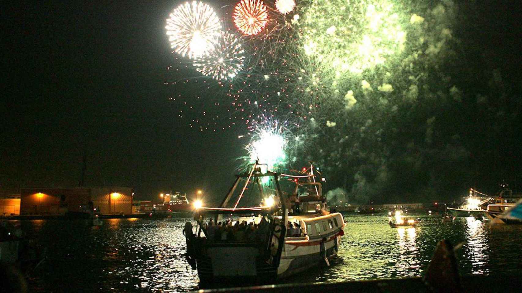 Fuegos artificiales en una verbena de Sant Joan / EP